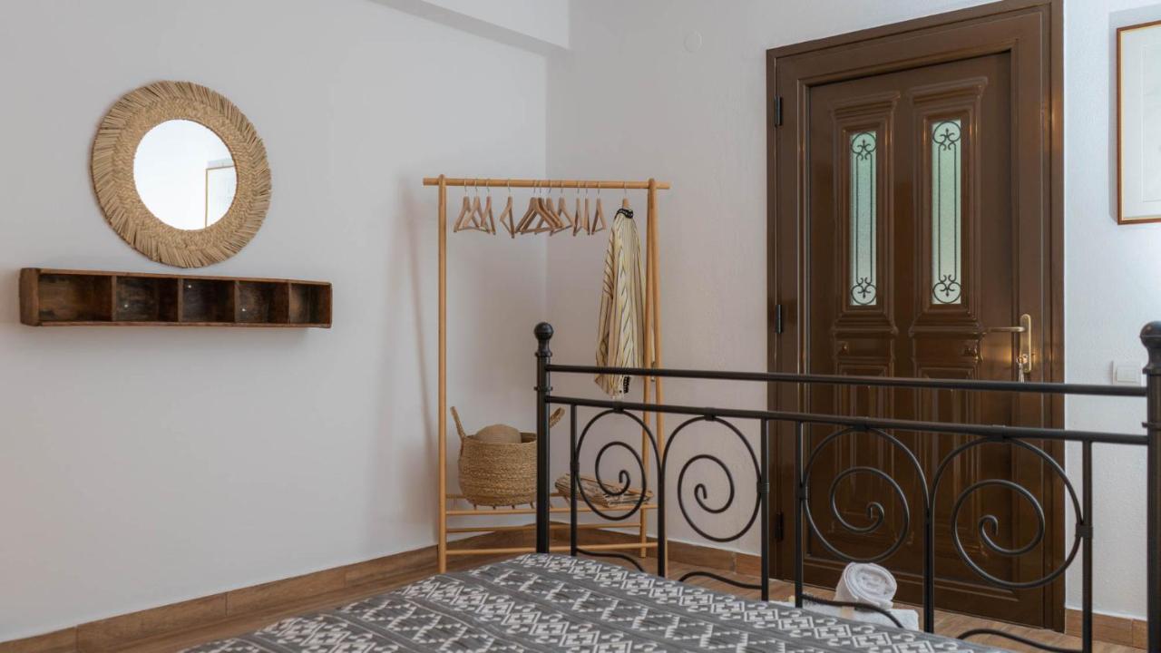 Postmans Apartment Under Meteora Каламбака Екстер'єр фото