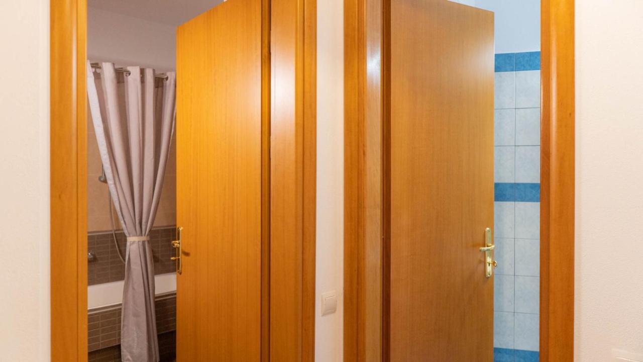 Postmans Apartment Under Meteora Каламбака Екстер'єр фото